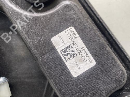 Used Rear right window mechanism Rear right window mechanism FORD PUMA (J2K, CF7) 1.0 EcoBoost mHEV (125 hp) 33331816 33331816