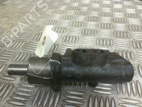 Used Brake master cylinder FORD ESCORT VI Turnier (GAL, ANL) [1995-2002]  20019696
