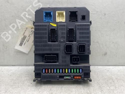 Used Fuse box PEUGEOT 308 I (4A_, 4C_) 1.6 HDi (90 hp) 19952210