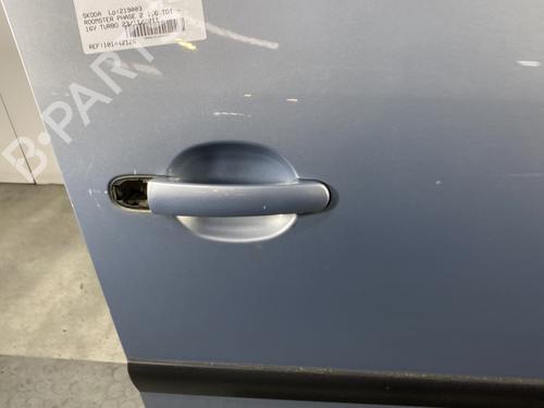 Used Right front door Right front door SKODA ROOMSTER (5J7) 1.6 TDI (90 hp) 23954733 23954733