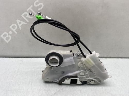 Used Front left lock Front left lock TOYOTA YARIS (_P13_) 1.0 (KSP130_, KSP130) (69 hp) 25602255 25602255