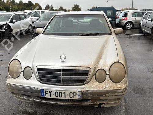 Left headlight MERCEDES-BENZ E-CLASS (W210) E 220 CDI (210.006) | BP22805372C28 