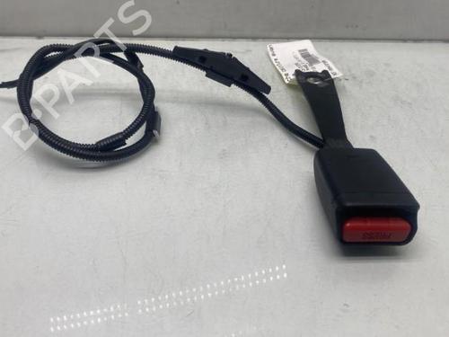 Used Seat buckle TOYOTA YARIS (_P13_) 1.0 (KSP130_, KSP130) (69 hp) 19958697