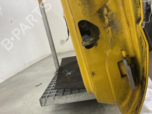 Used Left front door Left front door 20029058 20029058