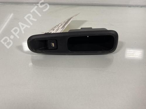 Used Right rear window switch Right rear window switch PEUGEOT 3008 I MPV (0U_) 1.6 HDi (112 hp) 19975733 19975733