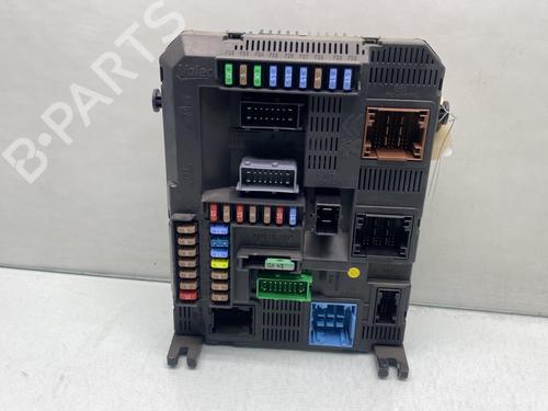 Used Fuse box PEUGEOT 2008 I (CU_) 1.2 VTi (82 hp) 30082667