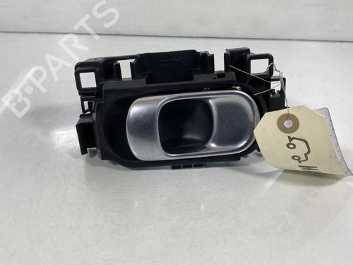 Used Front left interior door handle Front left interior door handle CITROËN C3 III (SX) 1.5 BlueHDi 100 (SXYHYP, SXYHTU) (102 hp) 19993783 19993783