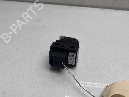 right-front-window-switch-audi-a4-b9-avant-8w5-8wd-2015-27876219 main image