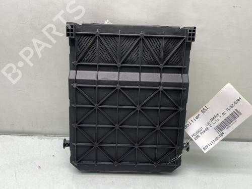 Used Fuse box Fuse box PEUGEOT 206 Hatchback (2A/C) 1.1 i (60 hp) 31205622 31205622