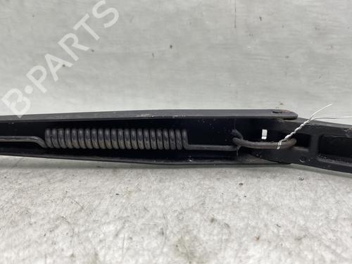 Used Front windshield wiper arm HYUNDAI TUCSON (JM) 2.0 CRDi All-wheel Drive (113 hp) 19964246