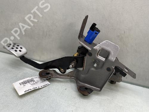 koblingspedal koblingspedal RENAULT CLIO IV (BH_) 1.2 TCe 120 (BHAU) (118 hp) 33484675 33484675