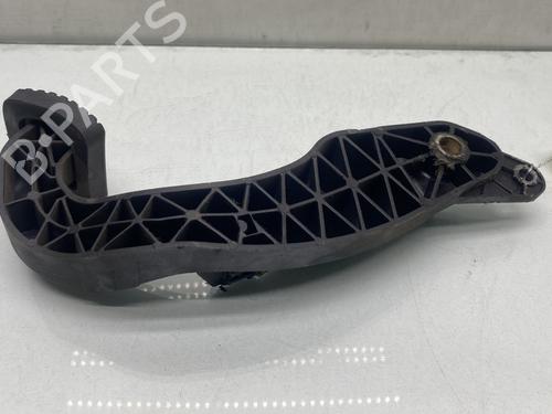 Clutch pedal PEUGEOT 206 Hatchback (2A/C) 1.4 HDi eco 70 | BP28282313I13 