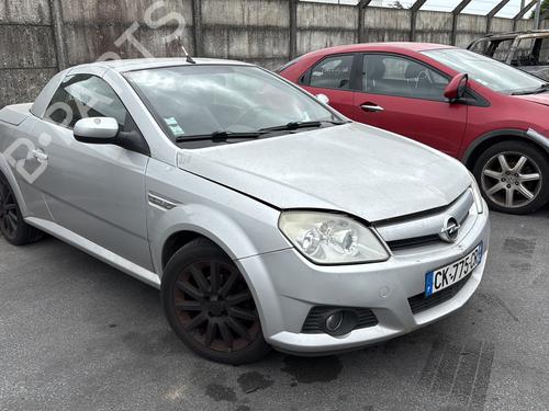 Right front indicator OPEL TIGRA TwinTop (X04) 1.4 (R97) | BP29842188C33 - Image 27