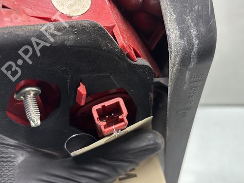 Used Right tailgate light Right tailgate light PEUGEOT 3008 I MPV (0U_) 1.6 HDi (114 hp) 29897740 29897740