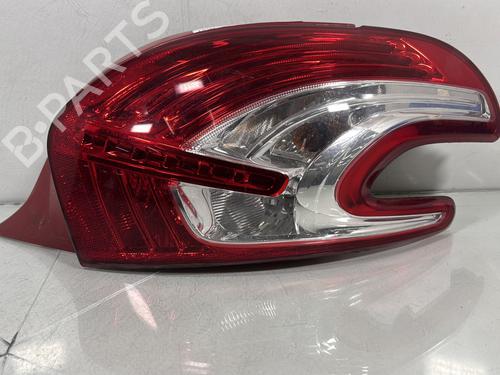 Højre baglygte PEUGEOT 208 I (CA_, CC_) 1.4 HDi (68 hp) 29897640