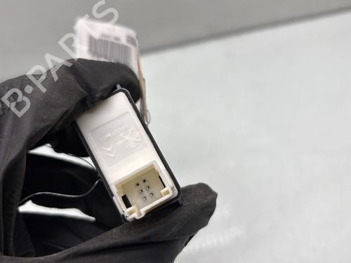 Left front window switch PEUGEOT PARTNER Box Body/MPV 1.6 BlueHDi 100 | BP29841744I27