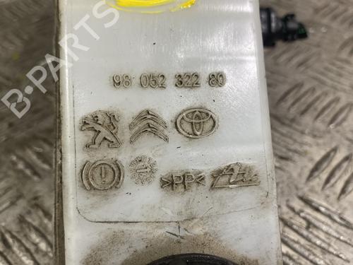 brake-master-cylinder-peugeot-expert-van-v_-2016-26002600 main image