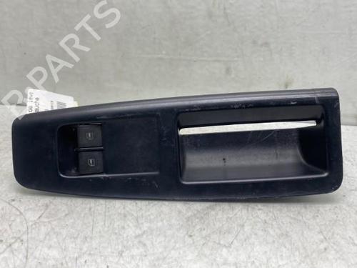 Used Left front window switch VW POLO (9N_, 9A_) 1.2 12V (64 hp) 19970804
