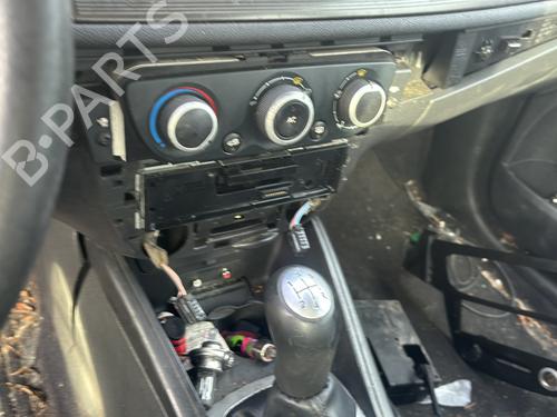 Fuse box RENAULT MEGANE III Hatchback (BZ0/1_, B3_) 1.5 dCi (BZ09, BZ0D, BZ1W, BZ29, BZ14) | BP36549659E1 - Image 18