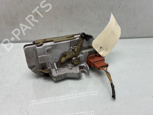 Used Rear right lock Rear right lock 37028879 37028879