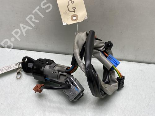 Used Ignition barrel CITROËN BERLINGO / BERLINGO FIRST MPV (MF_, GJK_, GFK_) 1.4 i (MFKFX, MFKFW, GJKFWB, GJKFWC, GFKFWC) (75 hp) 31212873