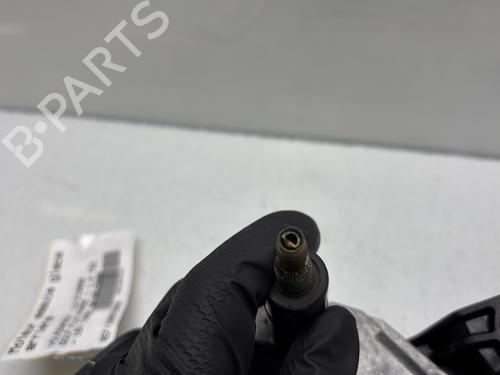 rear-wiper-motor-vw-golf-plus-v-5m1-521-2004-2005-2006-2007-2008-2009-2010-2011-2012-2013-31211833 main image