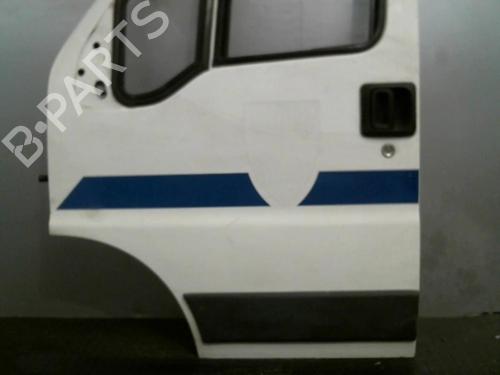 Used Left front door PEUGEOT BOXER Van (244) [2001-2025]  21950162