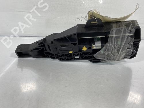 Used Rear left exterior door handle Rear left exterior door handle 19983882 19983882