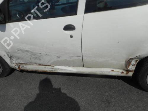 Front left lock PEUGEOT 107 (PM_, PN_) 1.0 | BP20004151C98 