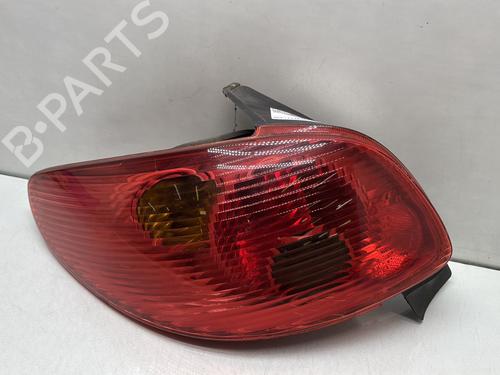 Used Left taillight PEUGEOT 206 Hatchback (2A/C) 1.4 i (75 hp) 30181106