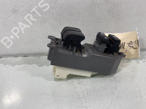 Left front window switch TOYOTA YARIS (_P9_) 1.4 D-4D (NLP90_, NLP90R) | BP30791566I27