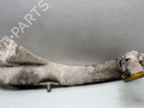 Used Windscreen washer tank RENAULT MEGANE I (BA0/1_) 1.4 e (BA0E, BA0V) (75 hp) 27251993