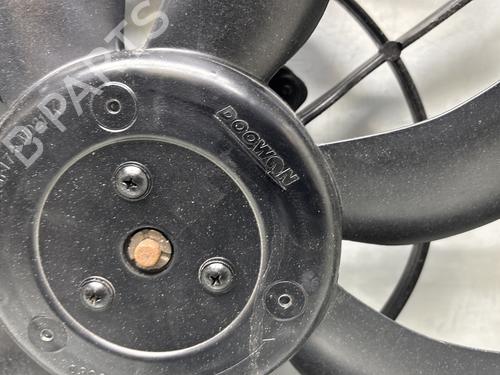 Used Radiator fan Radiator fan KIA STONIC (YB) 1.0 T-GDi (101 hp) 32725259 32725259
