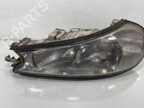 Used Right headlight FORD MONDEO I Turnier (BNP) [1993-1996]  19987317