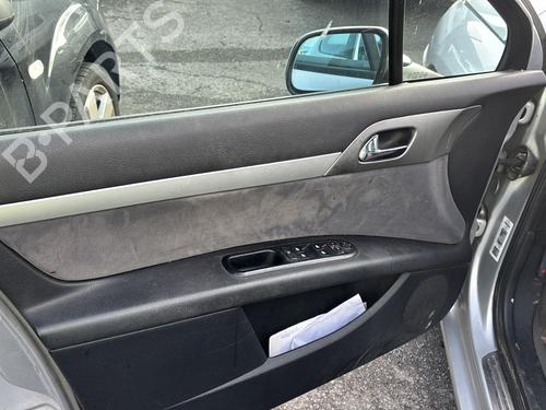 Left mirror PEUGEOT 407 (6D_) 2.0 HDi 135 (6DRHRH, 6DRHRE, 6DRHRG, 6DRHRJ) | BP31379824C26 