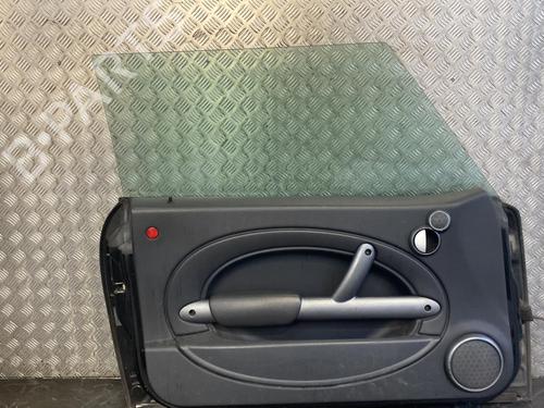 Used Left front door MINI MINI (R50, R53) One (90 hp) 20011176