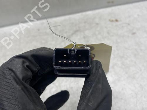 Used Warning switch Warning switch HYUNDAI SANTA FÉ II (CM) [2005-2015] 19972954 19972954