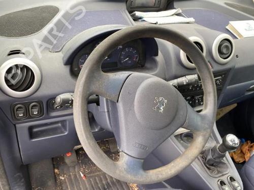 Right front window switch PEUGEOT 1007 (KM_) 1.4 | BP33427519I26 - Image 25