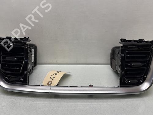 Used Air vent KIA STONIC (YB) 1.0 T-GDi (101 hp) 32524576
