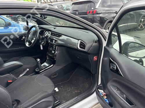 Rear parcel shelf CITROËN DS3 (SA_) 1.2 VTi 82 | BP31881175C85