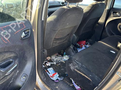 Fuse box CITROËN C3 Picasso (SH_) 1.6 HDi | BP24428048E1  - Image 26