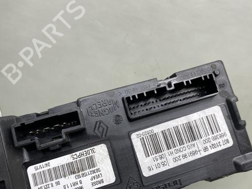 Front left window mechanism RENAULT MEGANE III Grandtour (KZ0/1) 1.5 dCi (KZ1G, KZ1W, KZ0R) | BP24960528C22 
