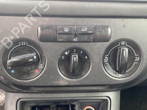 Right tailgate light VW GOLF PLUS V (5M1, 521) 1.9 TDI | BP22215730C80 