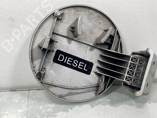 fuel-flap-hyundai-santa-fe-i-sm-2000-2001-2002-2003-2004-2005-2006-31887134 main image