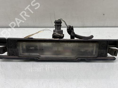 Used Licence plate light TOYOTA YARIS (_P9_) 1.3 VVT-i (SCP90_, SCP90R) (87 hp) 30864068
