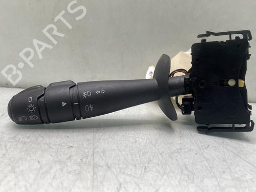 Used Switch RENAULT VEL SATIS (BJ0_) 2.2 dCi (BJ0E, BJ0F, BJ0G, BJ0H) (140 hp) 31707877