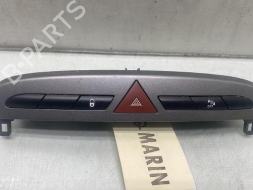 Used Warning switch PEUGEOT 308 SW I (4E_, 4H_) 1.6 HDi (90 hp) 19949108