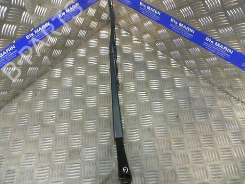 Used Front windshield wiper arm CHRYSLER PT CRUISER (PT_) 2.2 CRD (150 hp) 20006835