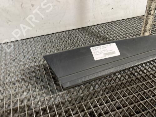 Used Door moulding trim Door moulding trim RENAULT CLIO IV (BH_) 1.5 dCi 75 (75 hp) 32853989 32853989