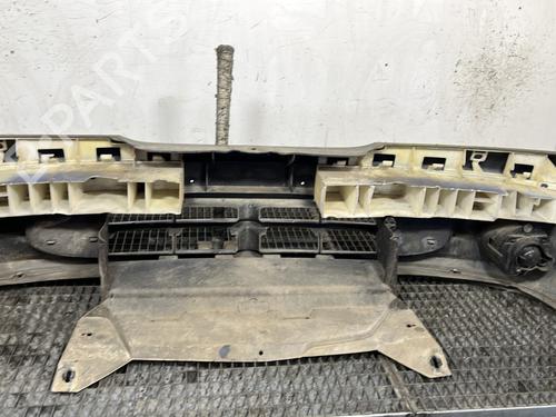 Used Front bumper Front bumper RENAULT MEGANE I Coach (DA0/1_) 1.4 16V (DA0D, DA1H, DA0W, DA10) (95 hp) 32728850 32728850